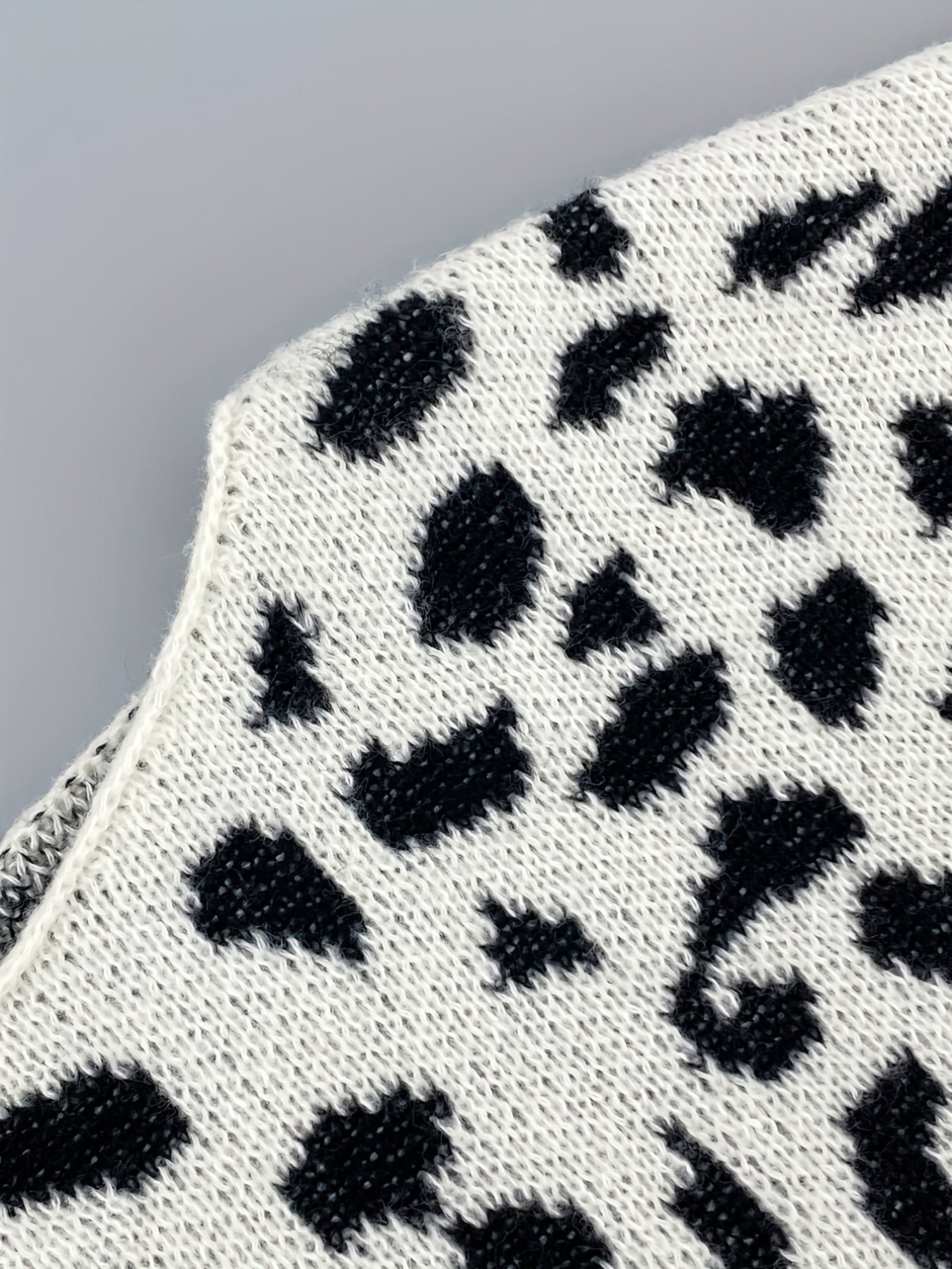 416a038cea4a8c956ba7fec7d254eba4-1 Stylish Color Block Leopard Print Sweater, Crew Neck Long Sleeve Sweater, Casual Tops For Fall & Winter, Women's Clothing